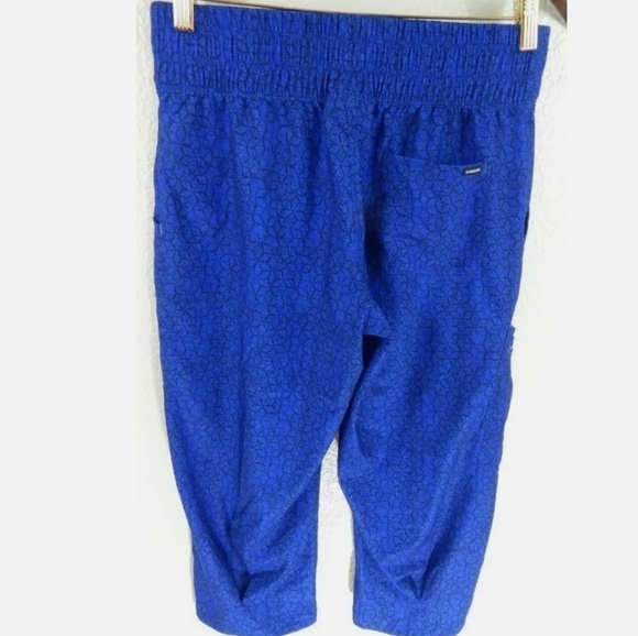 Patagonia Fall River Comfort Crop Pants - Picture 3 of 3